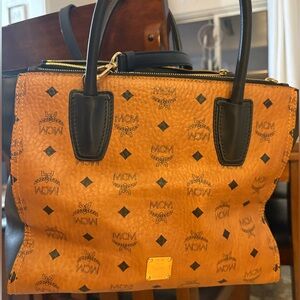 MCM Medium Kathy Visetos Leather Tote in Cognac and Black